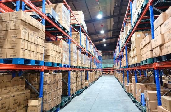Giải Thích Chi Tiết: Fulfillment Service Là Gì, Dành Cho Đối Tượng Nào? don-vi-fulfillment-co-san-ha-tang-kho-bai-quy-mo-lon