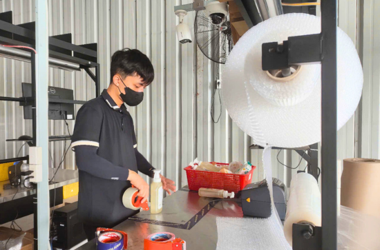 nhan-su-tai-nh-fulfillment-duoc-dao-tao-bai-ban