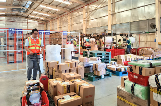 Tối ưu hoá kho thương mại điện tử theo mùa: Thách thức và giải pháp? toi-uu-hoa-kho-thuong-mai-dien-tu-theo-mua-thach-thuc-va-giai-phap