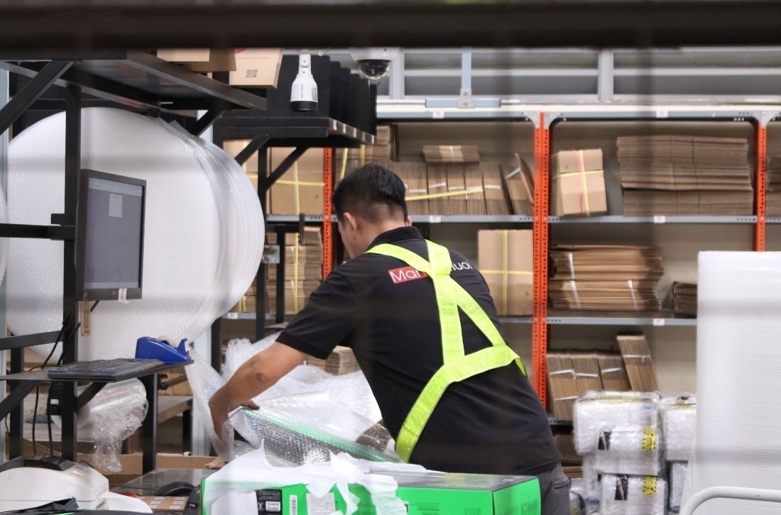 Lỗi đóng gói hàng thời trang seller thường gặp