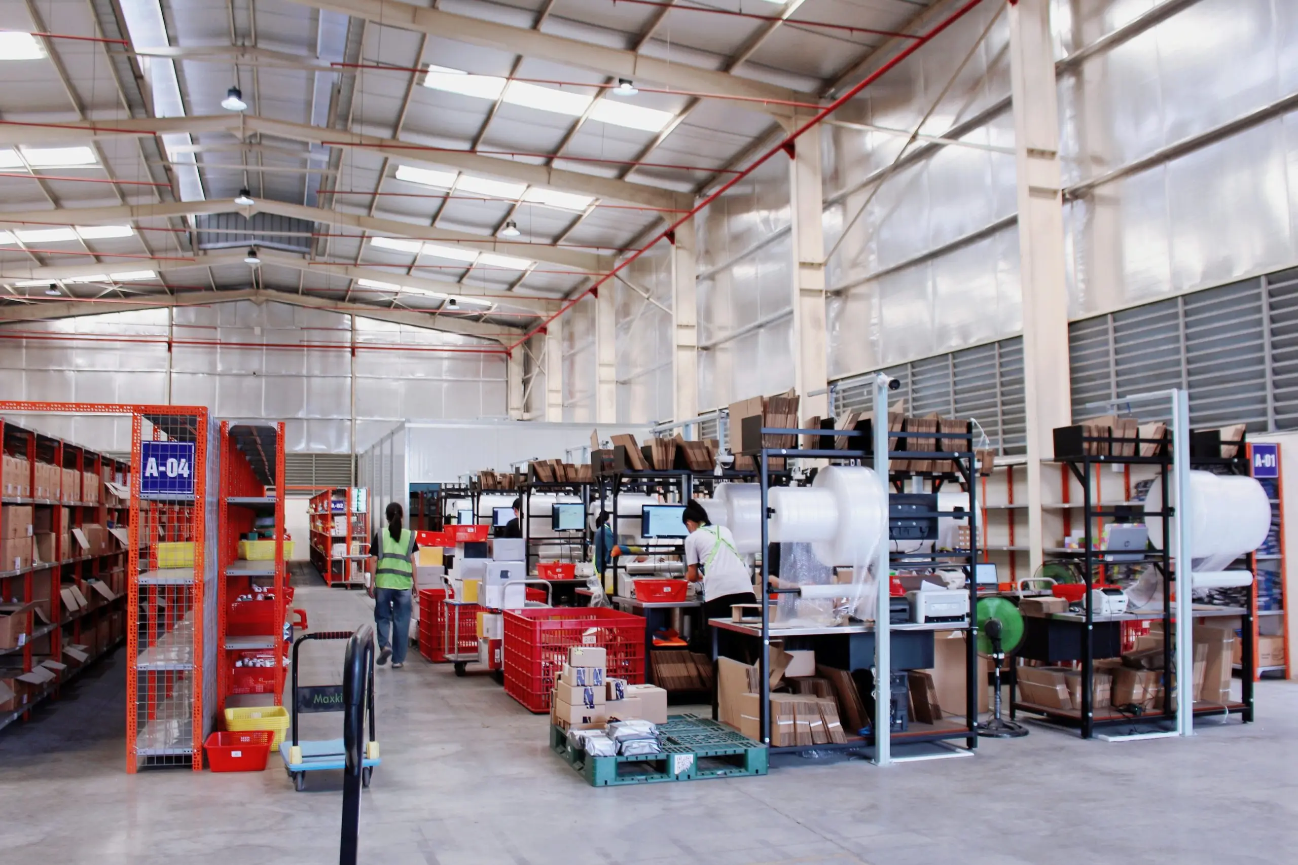 nh-logistics-ho-tro-nha-ban-hang-hoat-dong-omnichannel-hieu-qua